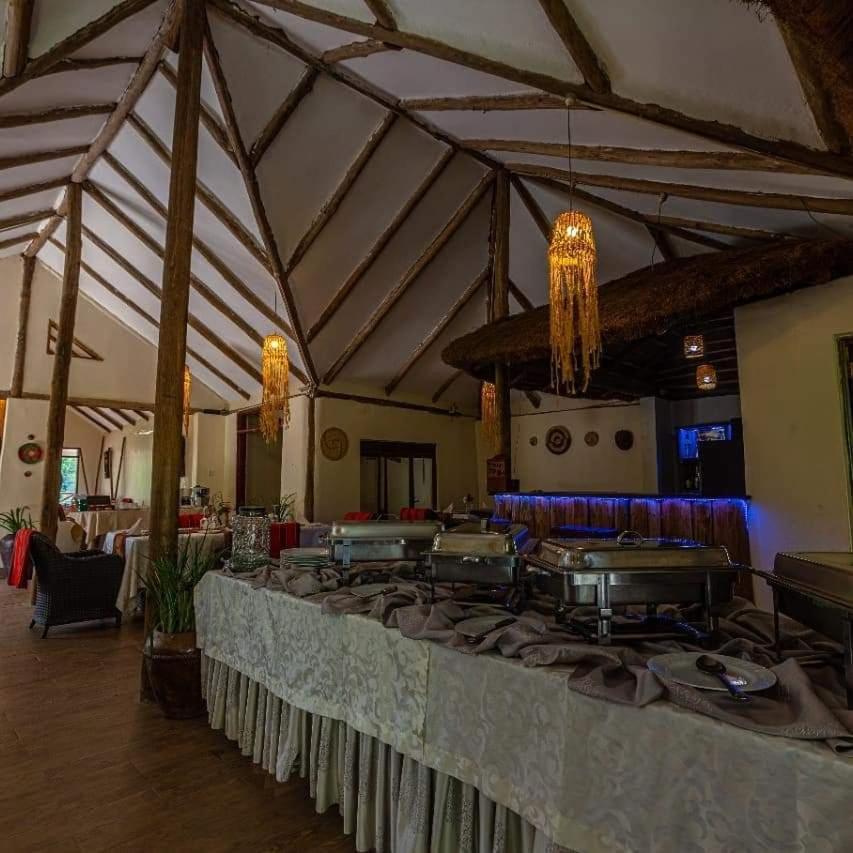 Gorilla Safari Lodge Rubuguli Exterior foto